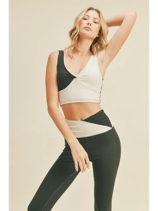 Confidence Boost in a Snap With Stylishly Comfortable Workout Outfits