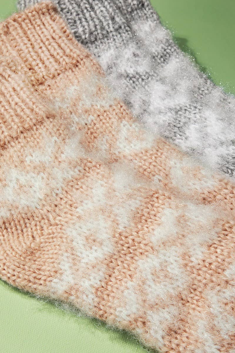 TWO COLORS - Fuzzy Nordic Socks