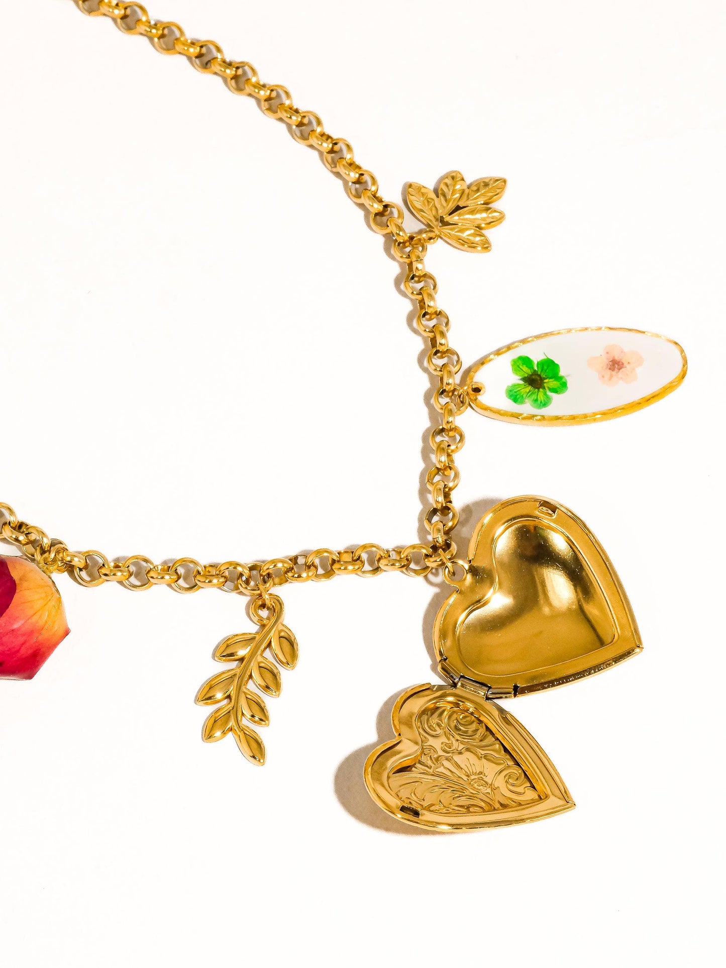 Lantana 18K Gold Non-Tarnish Vintage Locket Charm Necklace