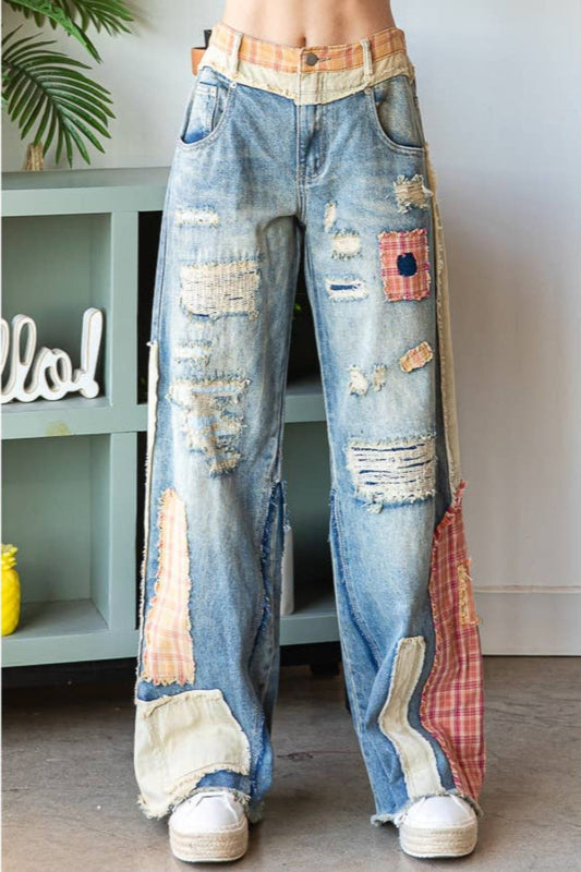 PATCH DETAIL WIDE STRAIGHT DENIM PANTS